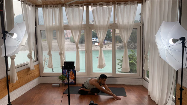 300 HR Yoga Teacher Training - Image 7